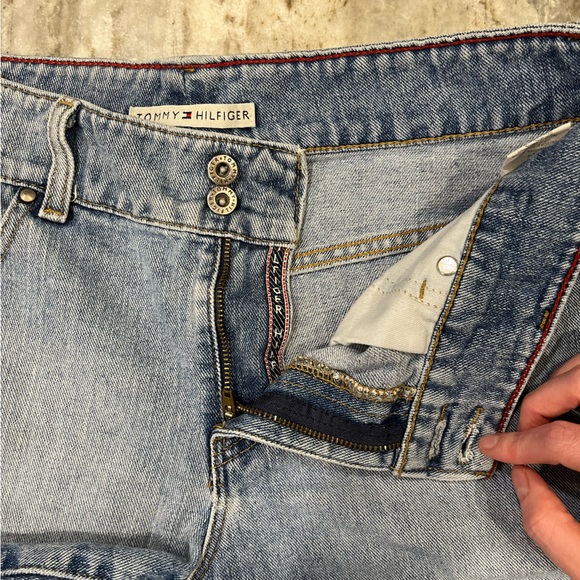 Tommy Hilfiger shorts size 6 - Picture 9 of 10